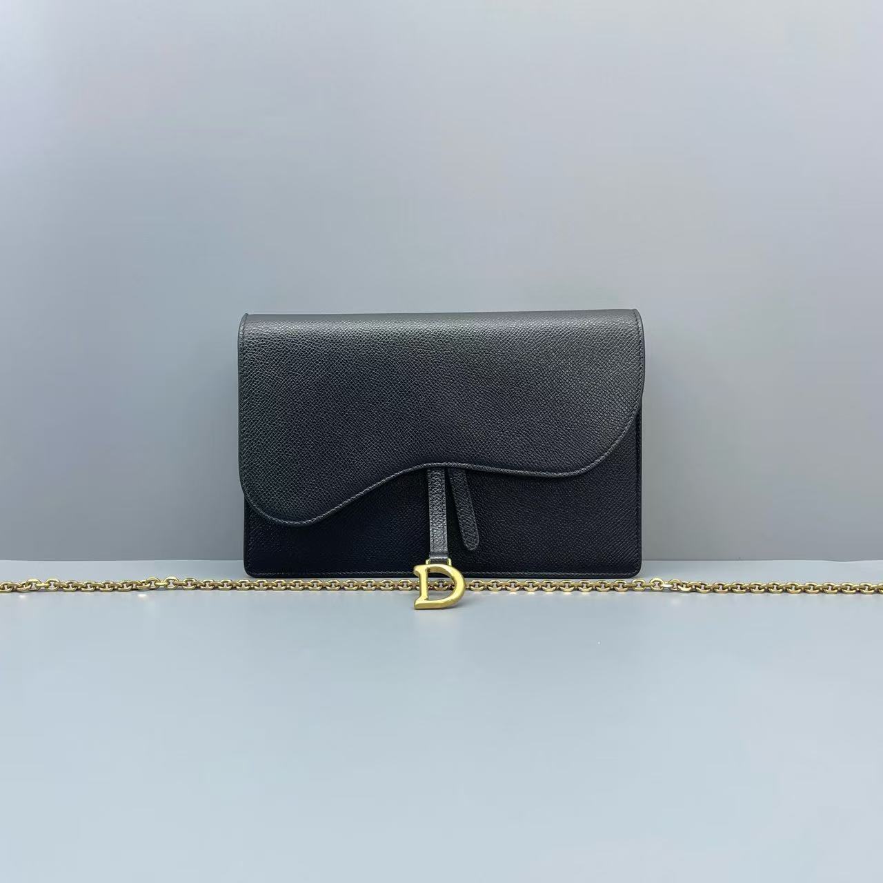 Dior - Saddle Wallet with Chain - Grained leather - Black - (small)