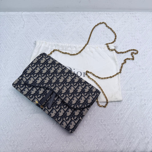 Dior - Saddle WOC (Wallet on Chain) - Dior Oblique jacquard canvas with calfskin leather trim - Beige and Navy with Gold-Tone Hardware - (Standard)