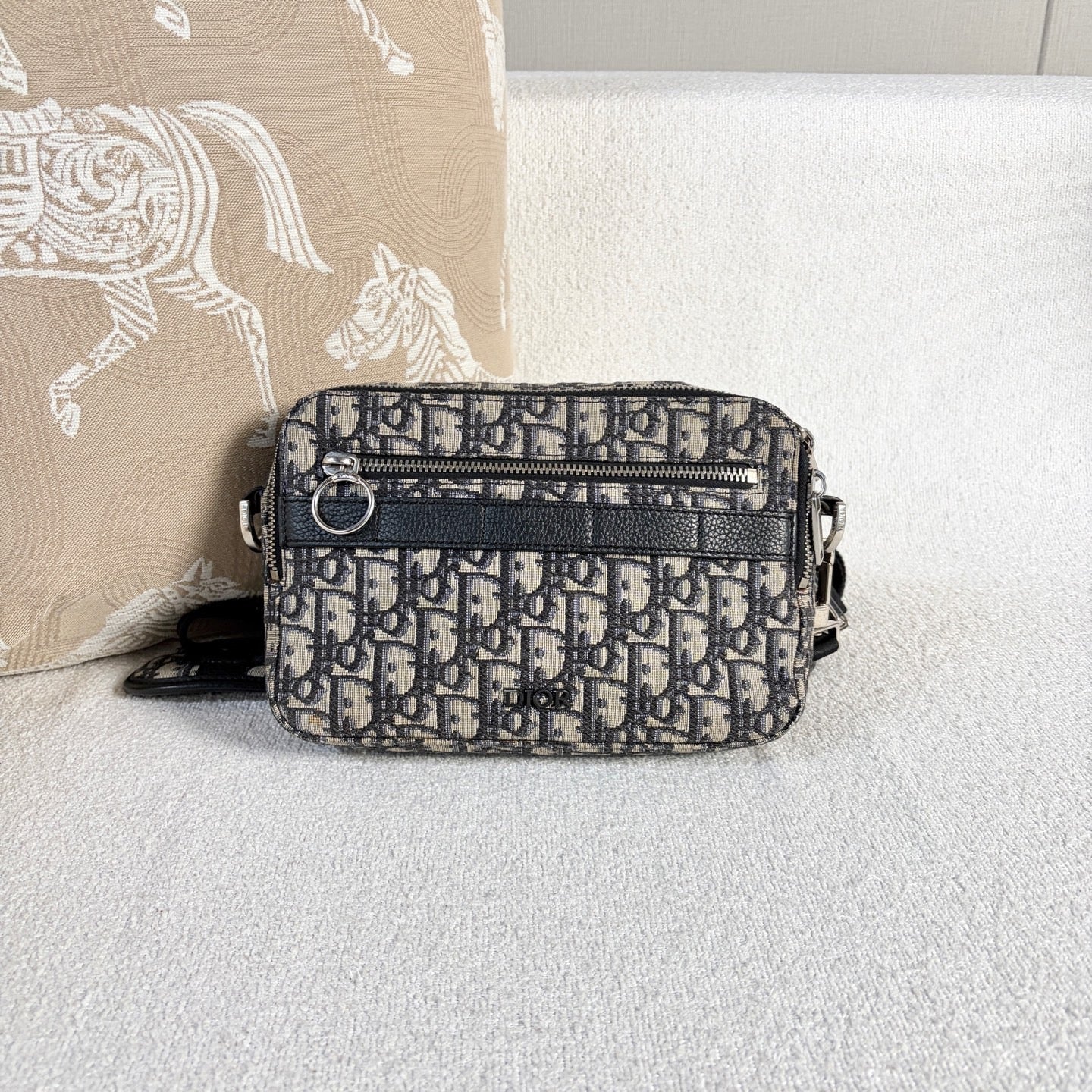 Dior - Safari Camera Bag - Dior Oblique canvas with grained calfskin leather trim - Grey Oblique with black leather and silver-tone hardware - (small)