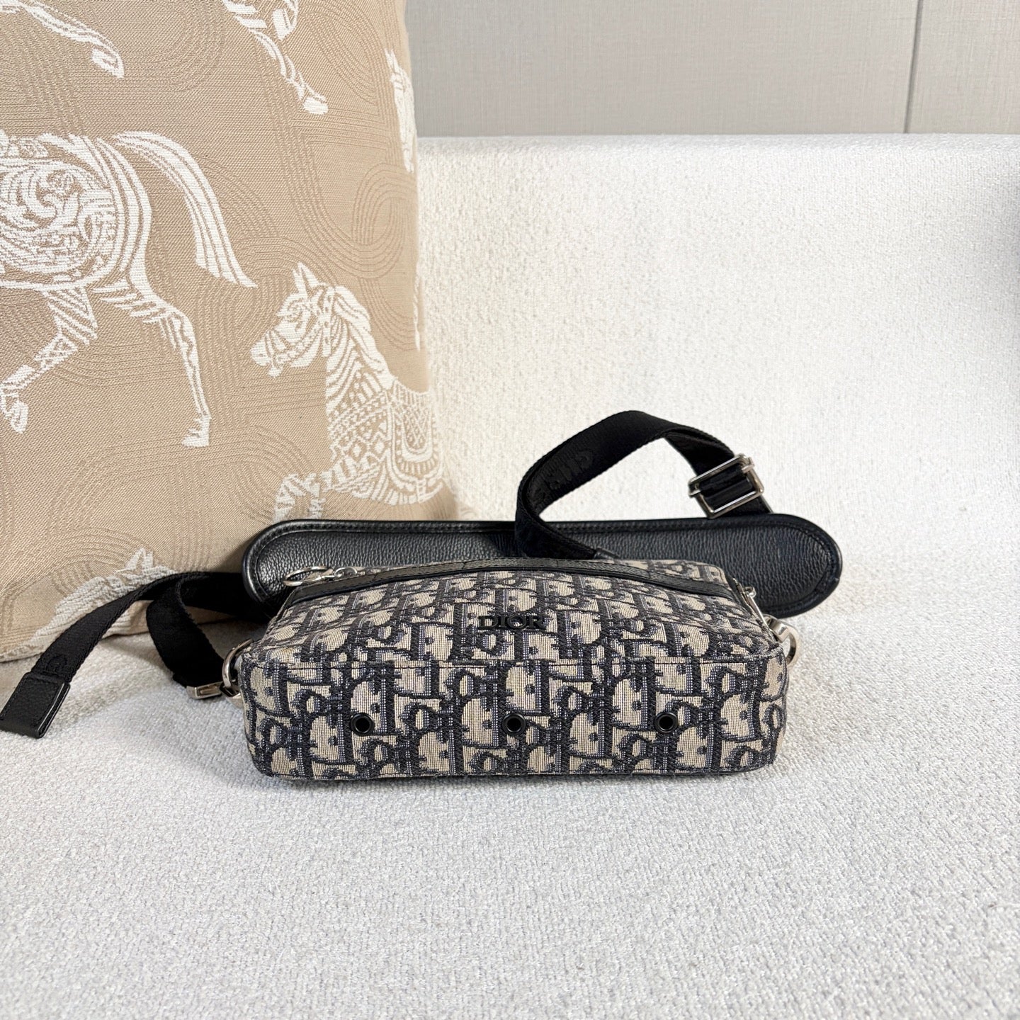 Dior - Safari Camera Bag - Dior Oblique canvas with grained calfskin leather trim - Grey Oblique with black leather and silver-tone hardware - (small)