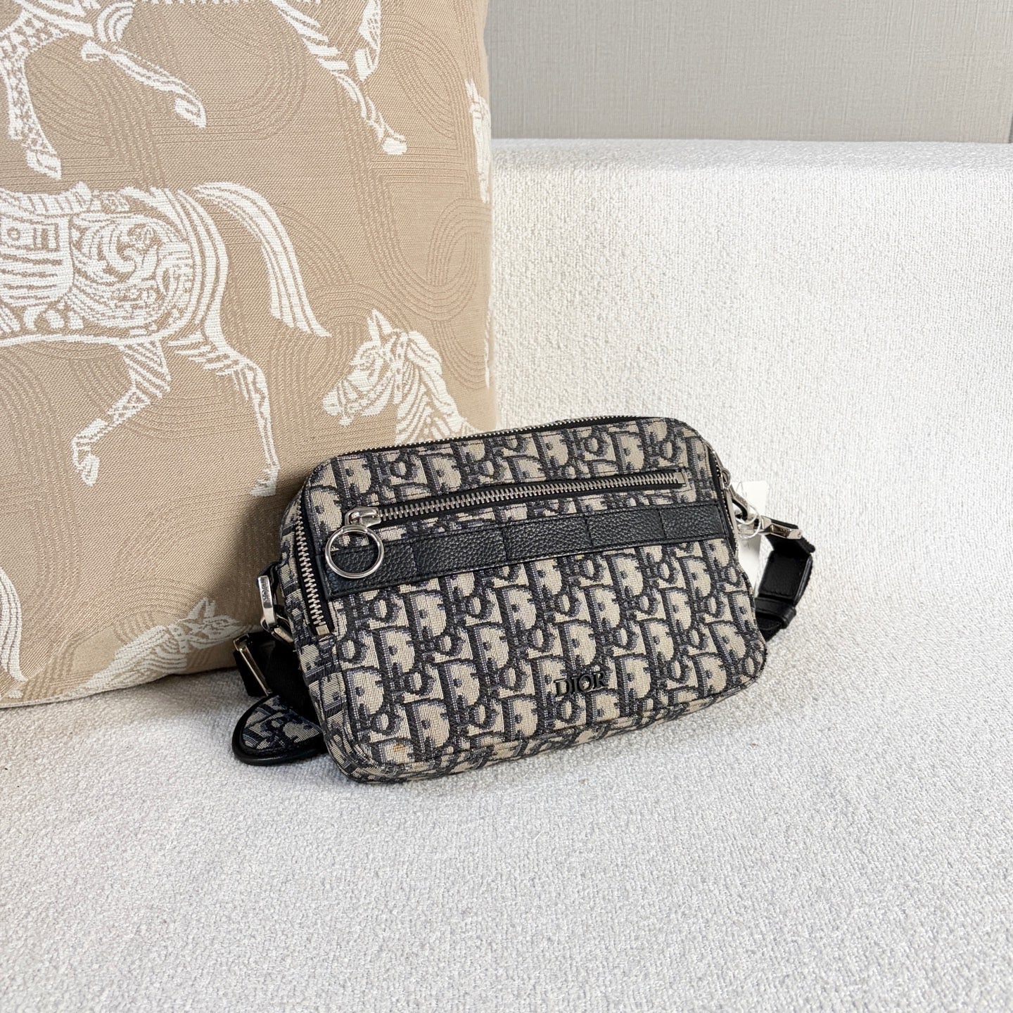 Dior - Safari Camera Bag - Dior Oblique canvas with grained calfskin leather trim - Grey Oblique with black leather and silver-tone hardware - (small)