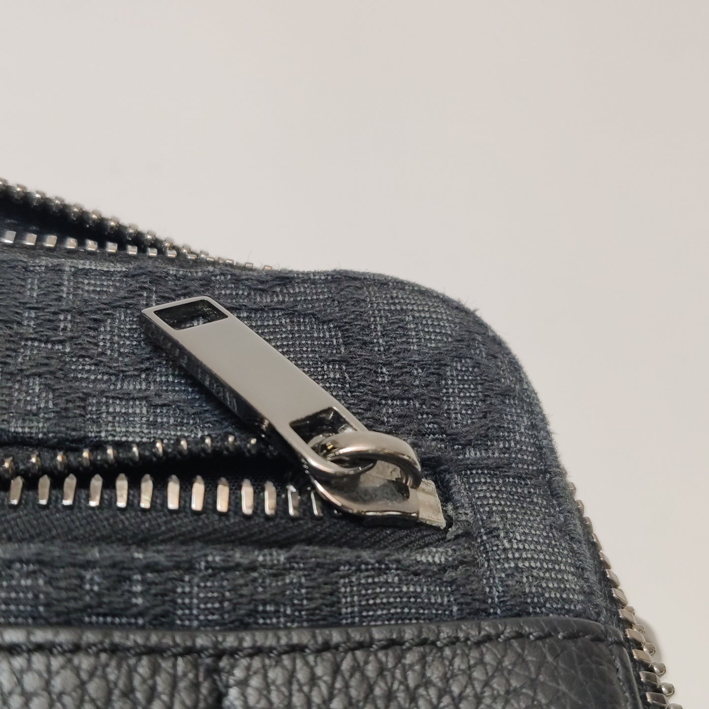 Dior - Safari - Cloth - Black - (small)