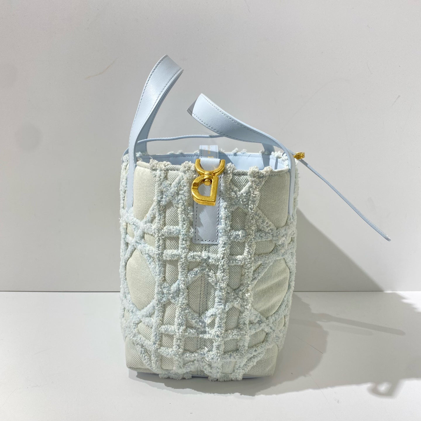 Dior - Toujours Small Vertical Handbag - Denim with leather trim - Blue - (Small)