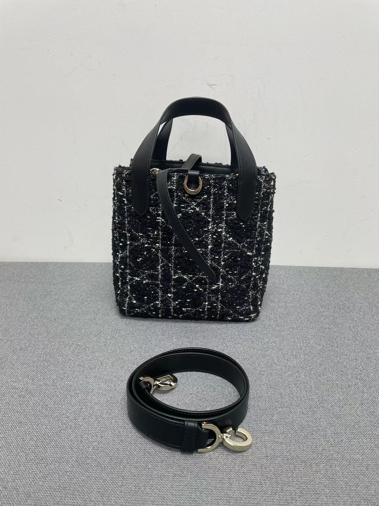 Dior - Toujours - Wool tweed with leather trim - Black - (mini)