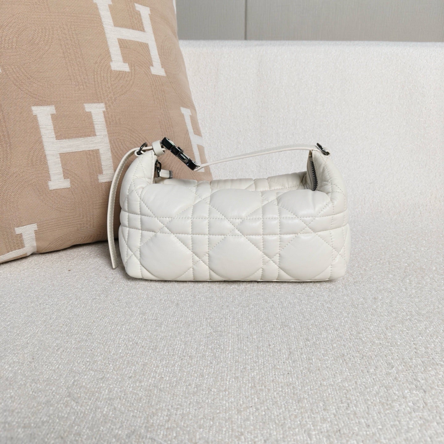 Dior - Travel Nomad Bag - Cowhide leather - White with Silver-Tone Hardware - (medium)