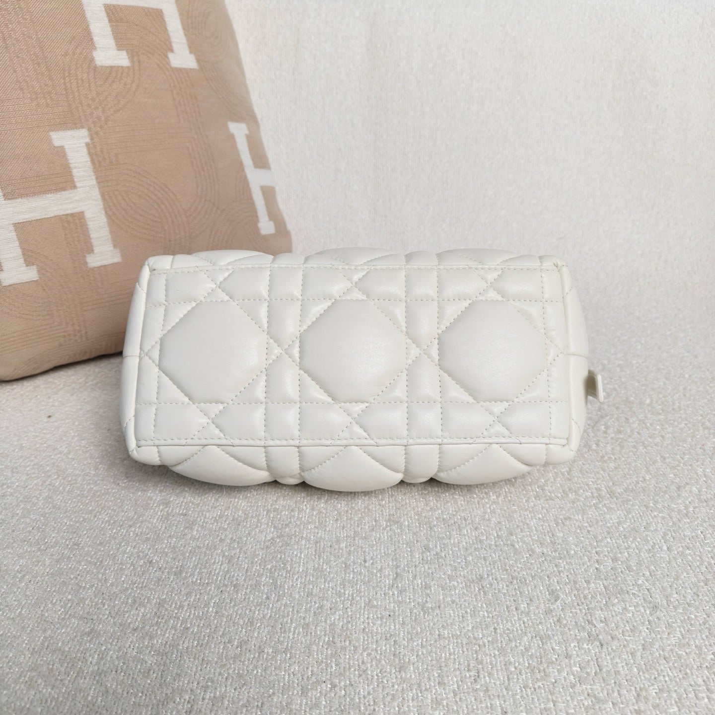 Dior - Travel Nomad Bag - Cowhide leather - White with Silver-Tone Hardware - (medium)