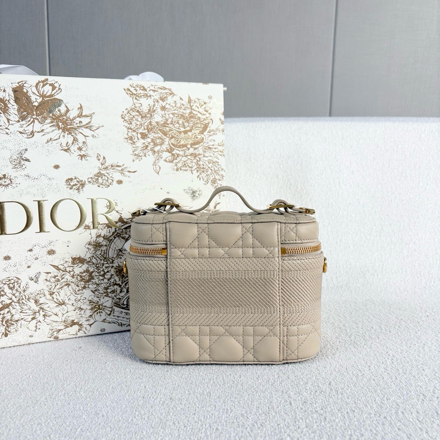 Dior - Travel Vanity Case - Lambskin leather - Beige - (small)