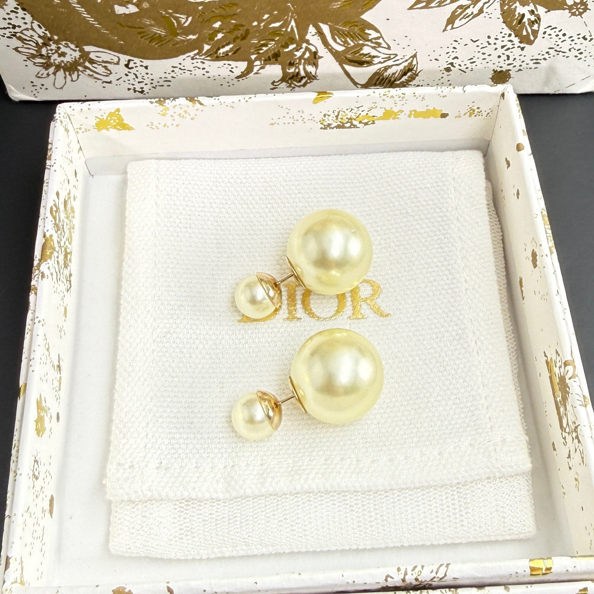 Dior - Tribales - Gold-tone metal and resin pearls - Gold