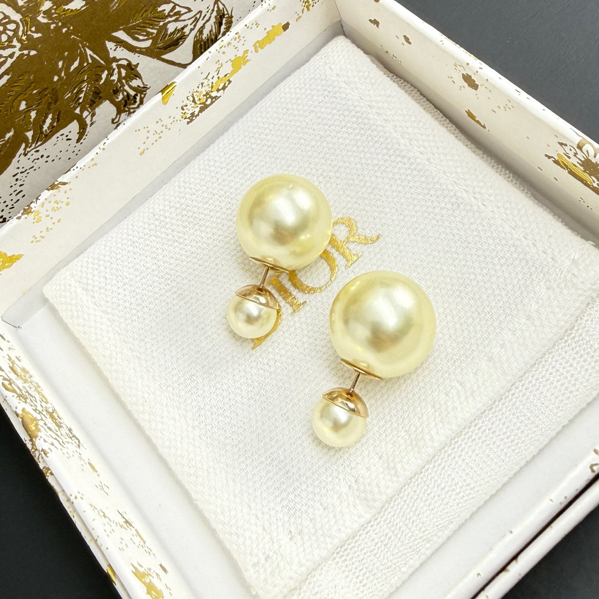 Dior - Tribales - Gold-tone metal and resin pearls - Gold