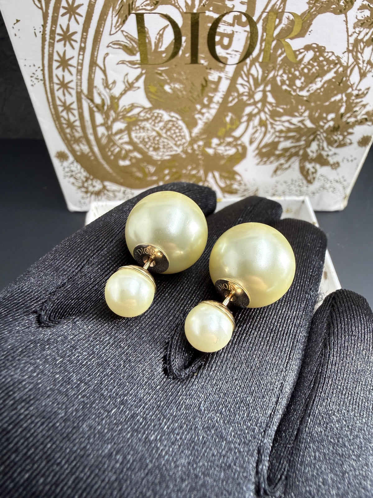 Dior - Tribales - Gold-tone metal and resin pearls - Gold