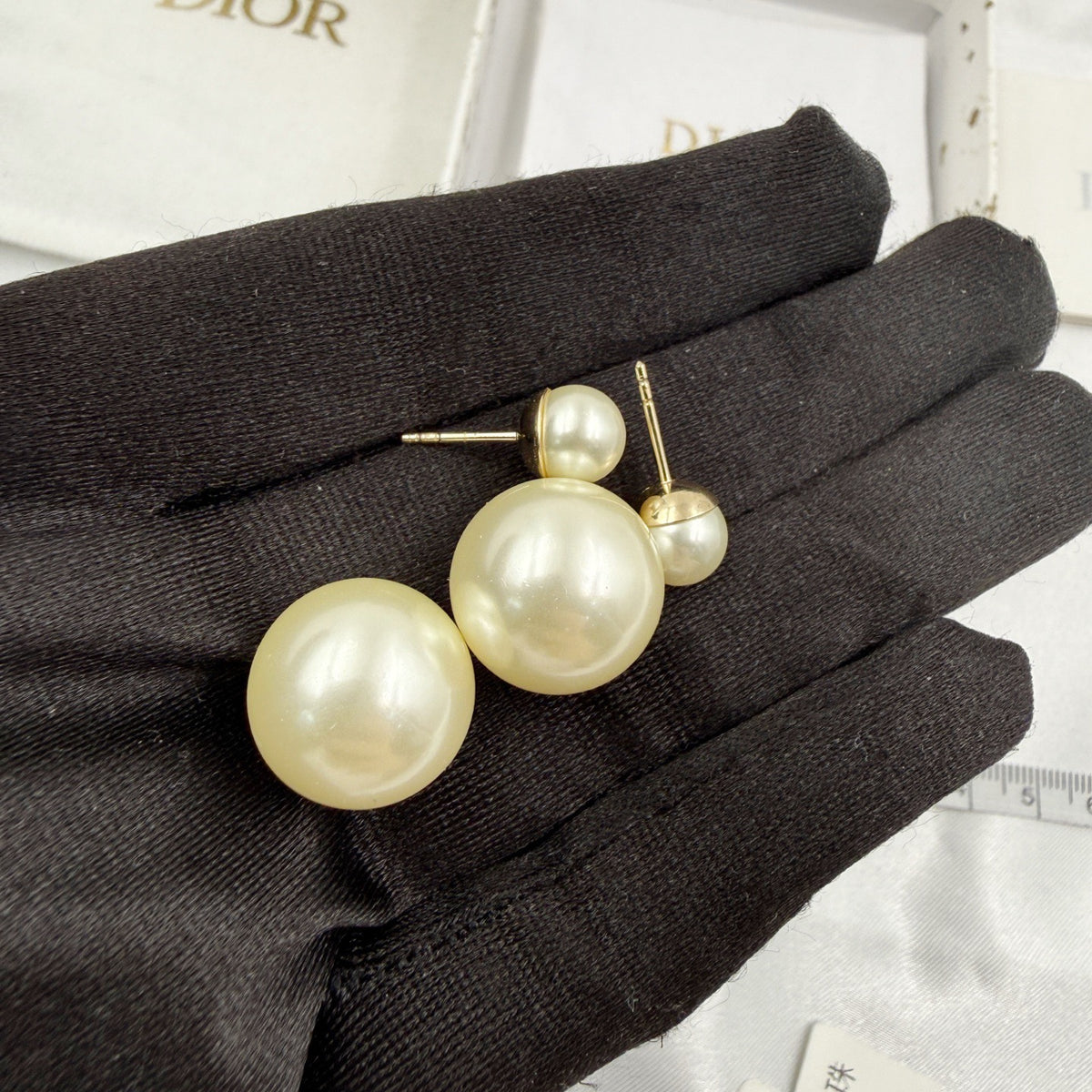Dior - Tribales - Gold-tone metal with resin pearls - White