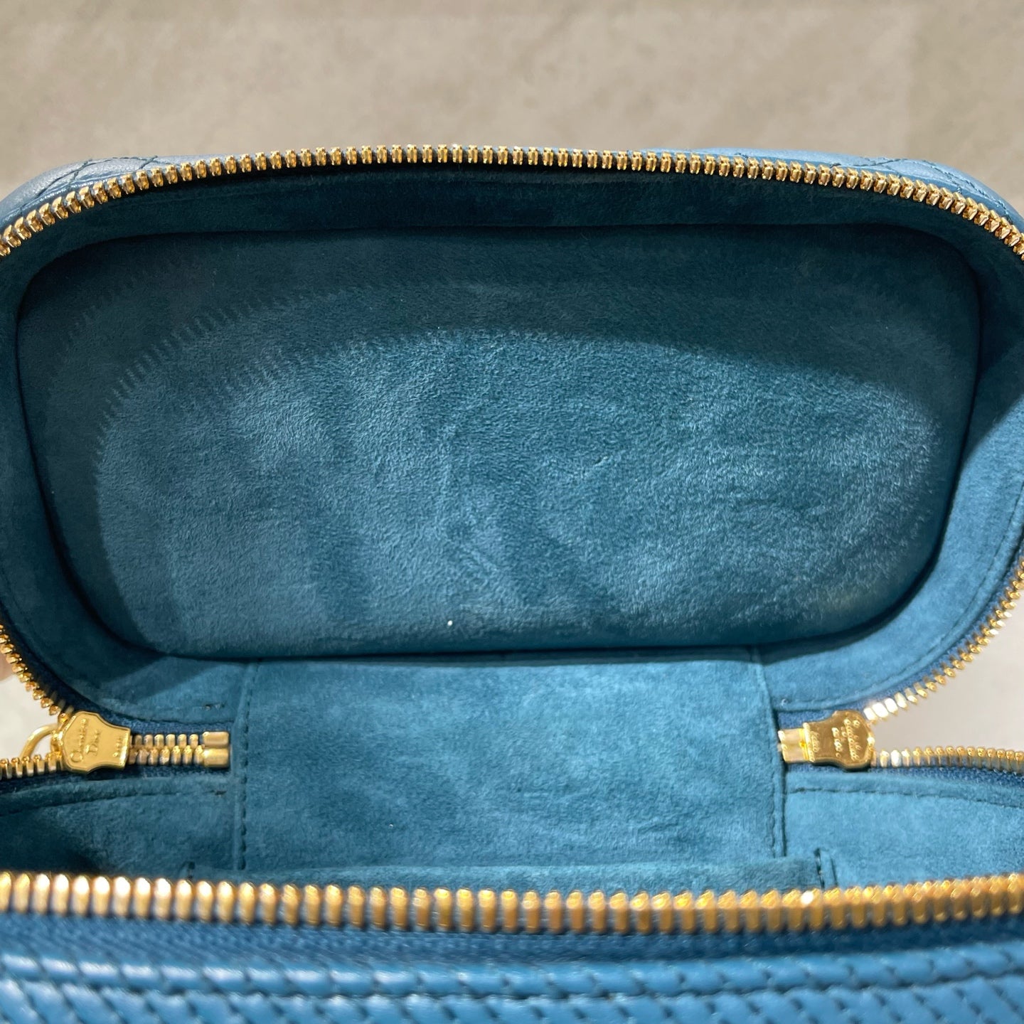 Dior - Vanity Case - Leather - Peacock Blue with Gold-Tone Hardware - (mini)