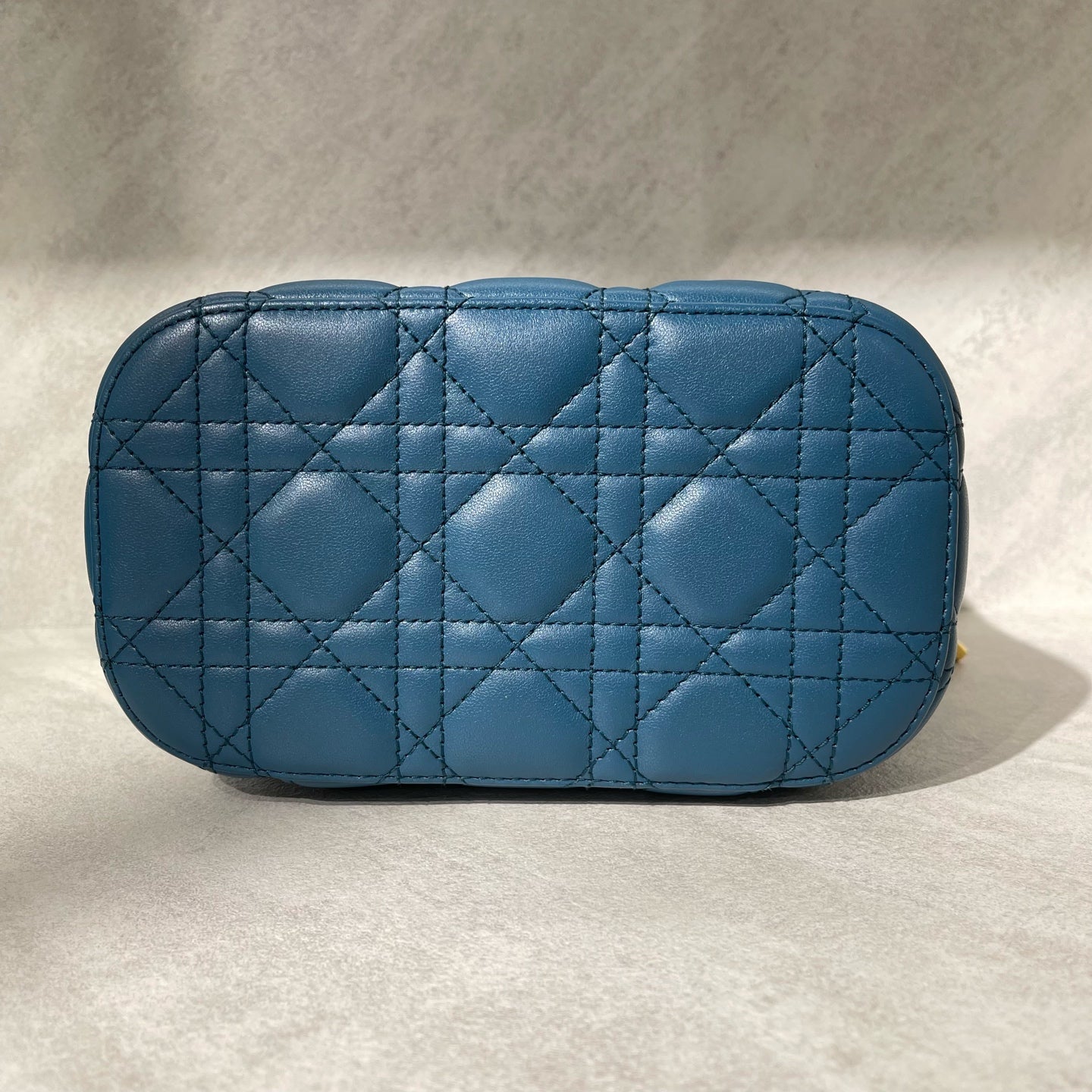 Dior - Vanity Case - Leather - Peacock Blue with Gold-Tone Hardware - (mini)