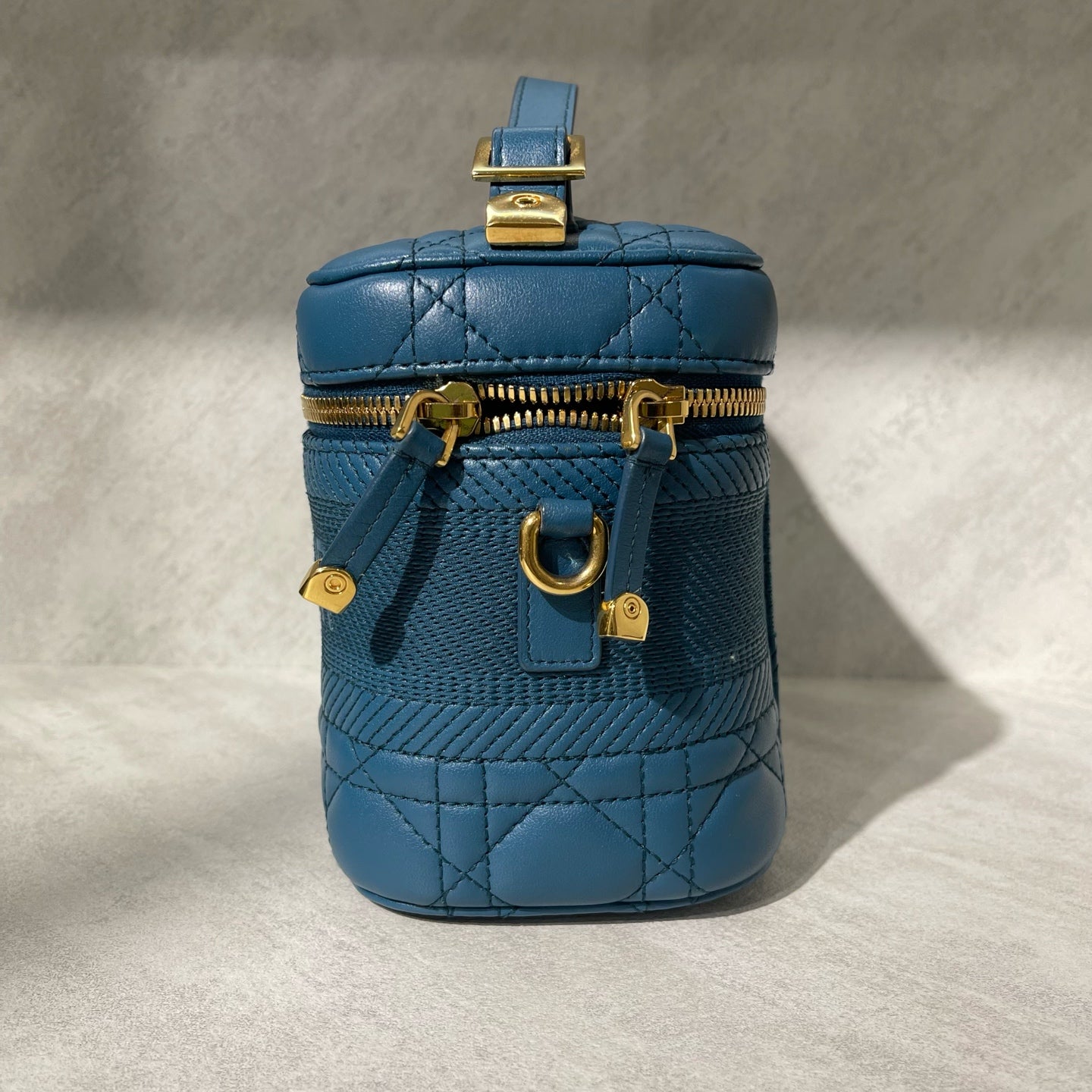 Dior - Vanity Case - Leather - Peacock Blue with Gold-Tone Hardware - (mini)