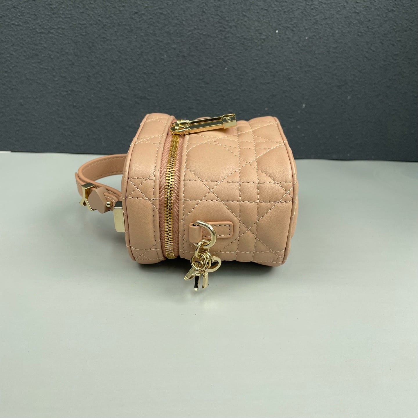 Dior - Vanity Case Mini - Leather - Pink - (mini)