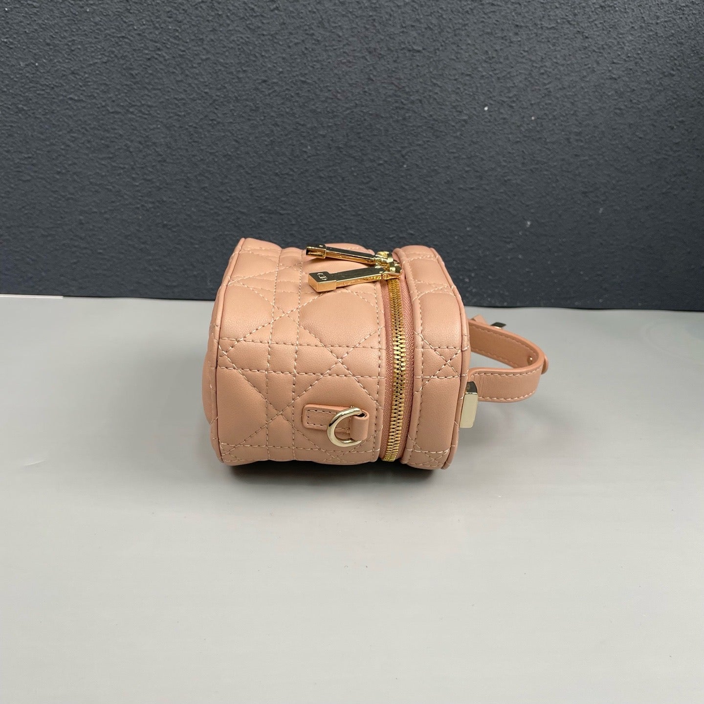 Dior - Vanity Case Mini - Leather - Pink - (mini)