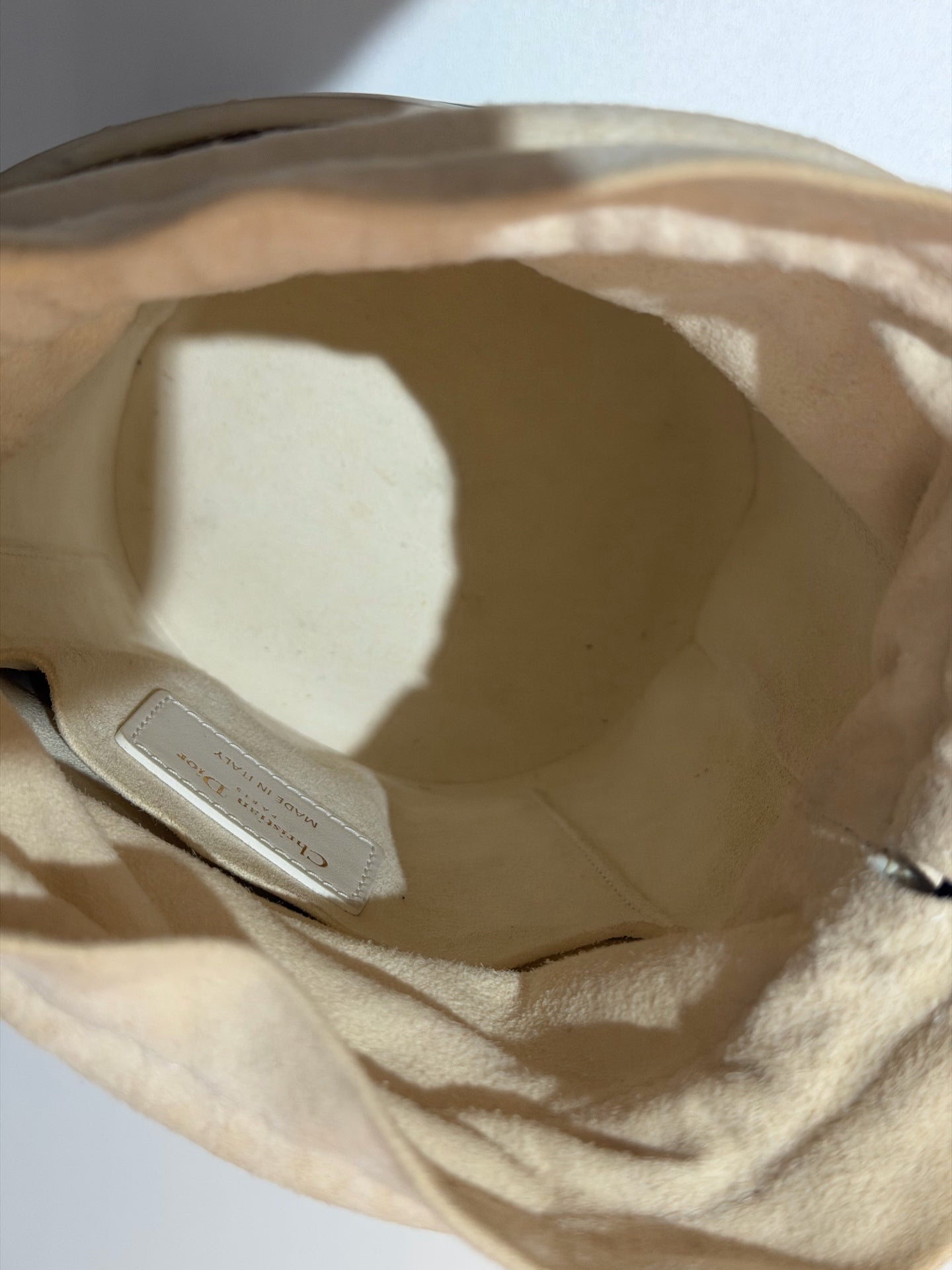 Dior - VIBE Bucket Bag - Leather - White - (small)