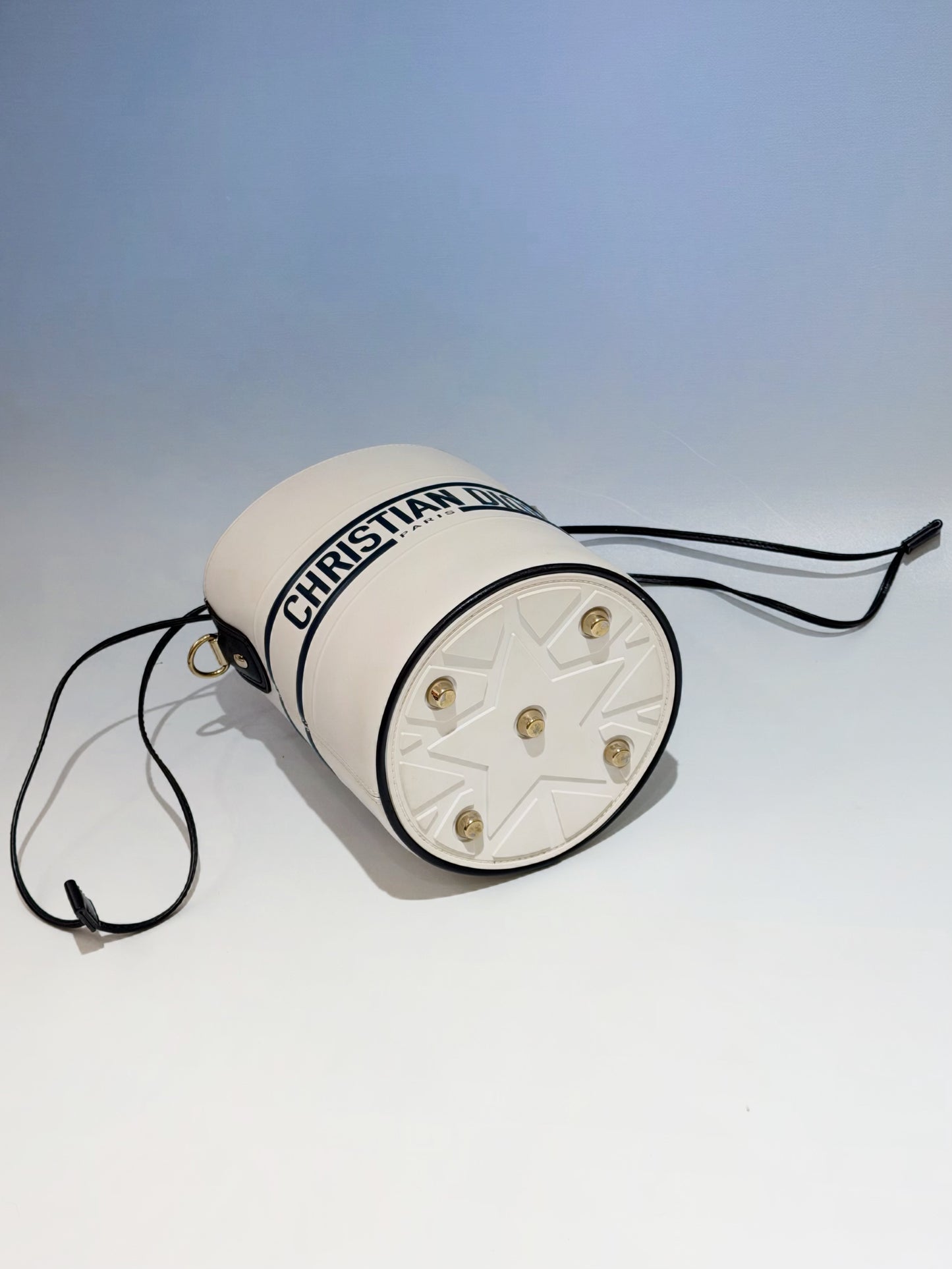 Dior - VIBE Bucket Bag - Leather - White - (small)