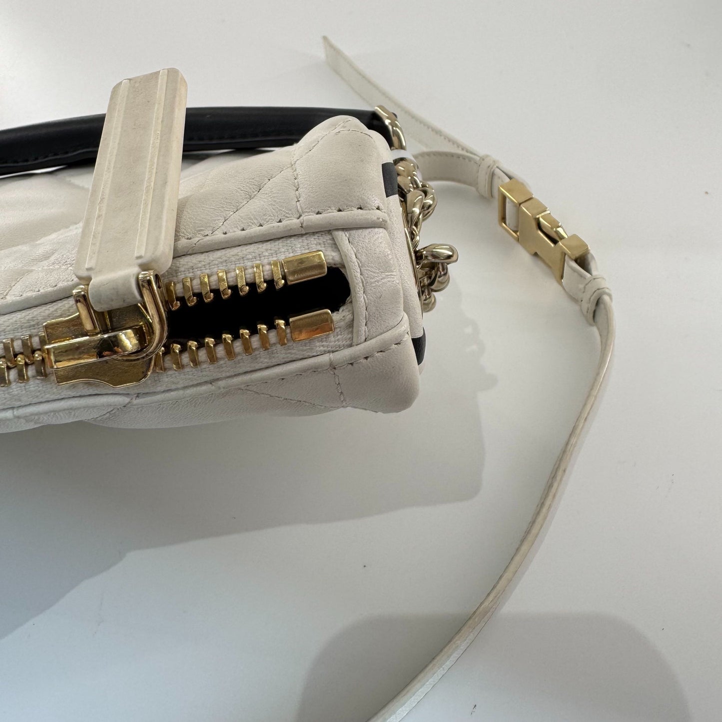 Dior - Vibe Hobo - Leather - White - (small)