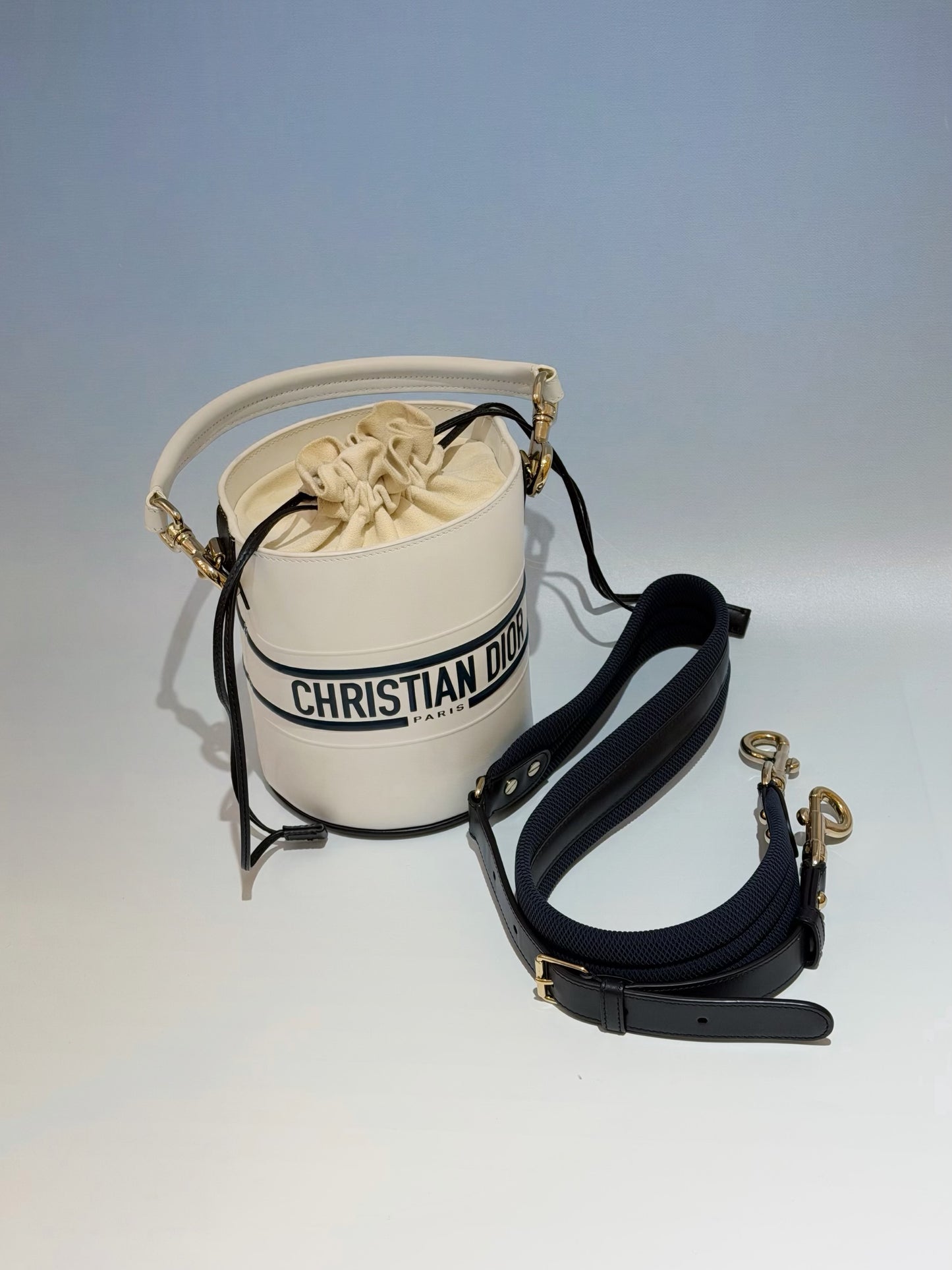 Dior - VIBE - Leather - White - (Mini)