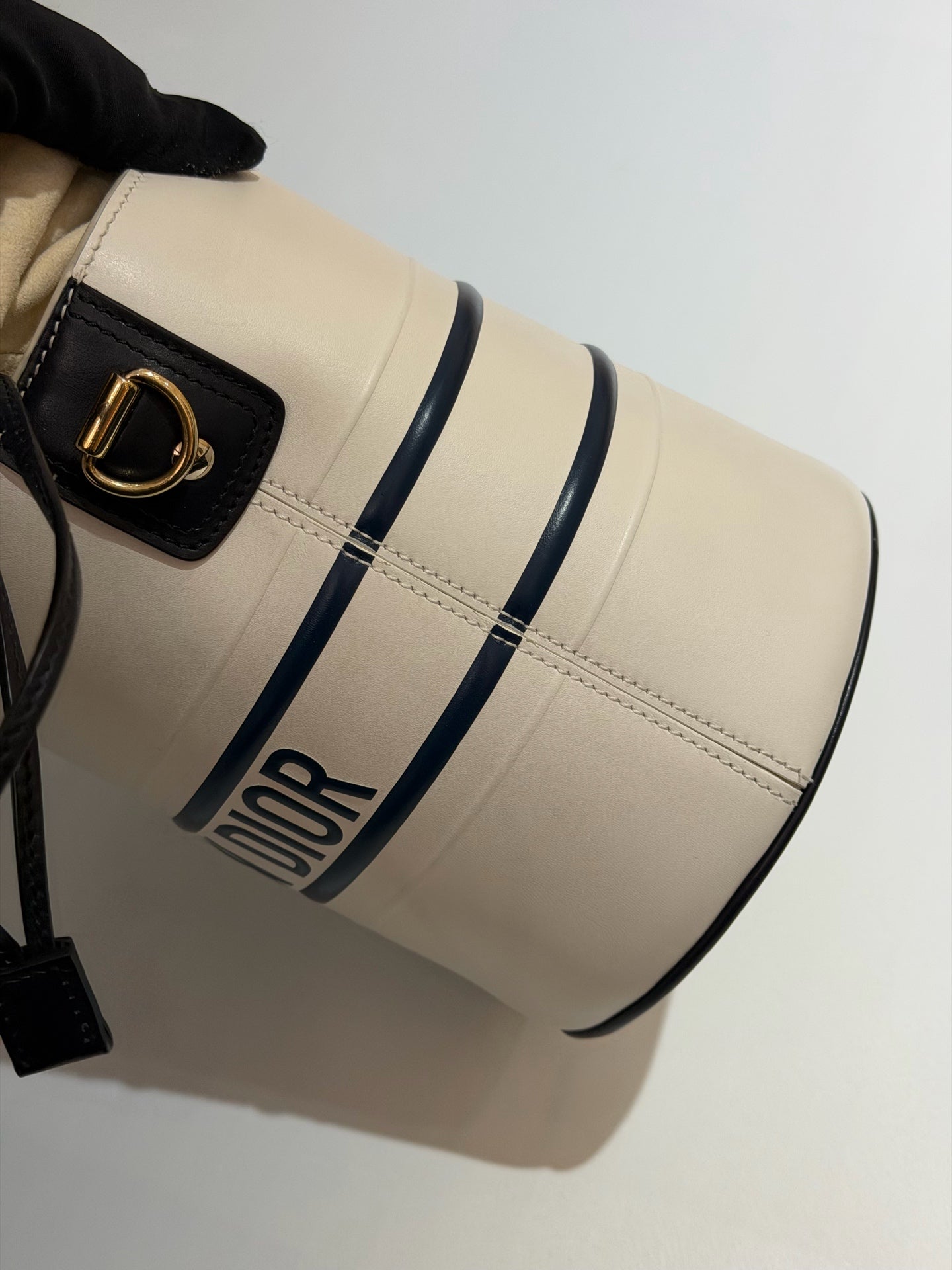 Dior - VIBE - Leather - White - (Mini)