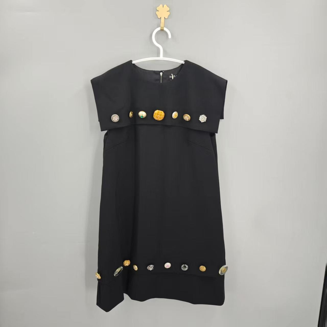 Dolce & Gabbana - Other - Wool - Black - (40)
