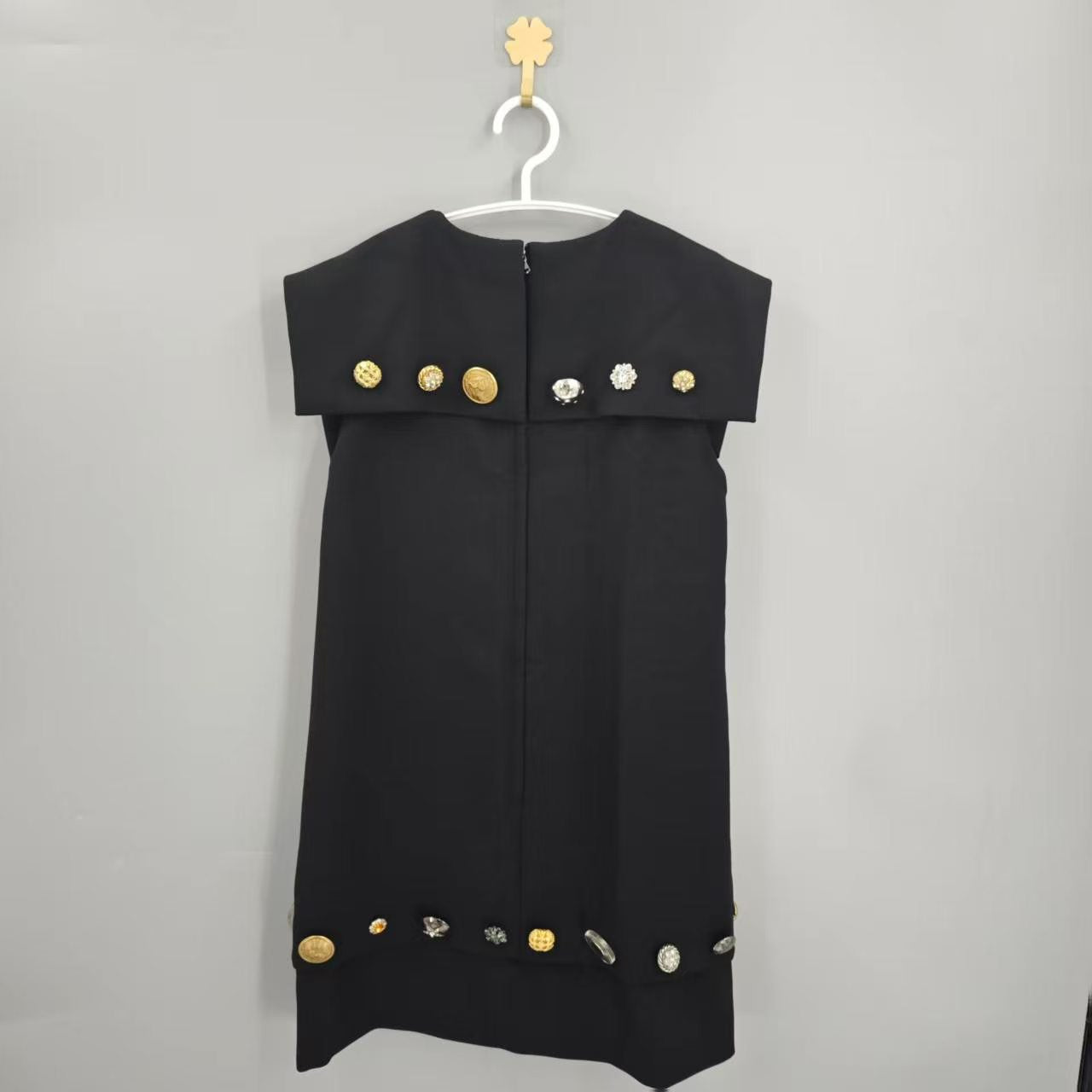 Dolce & Gabbana - Other - Wool - Black - (40)