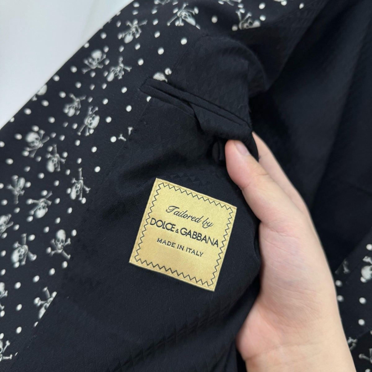 Dolce & Gabbana - Other - Wool - Black - (46)