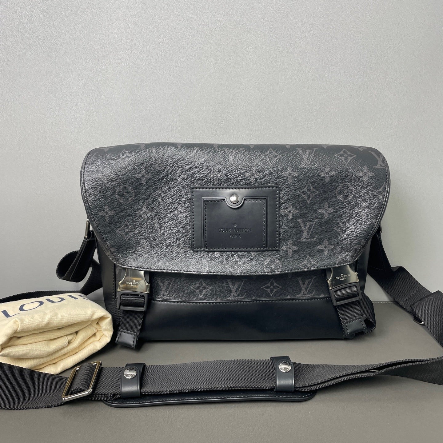 Louis Vuitton Voyager Canvas Black JG014-008000324148 - view 1