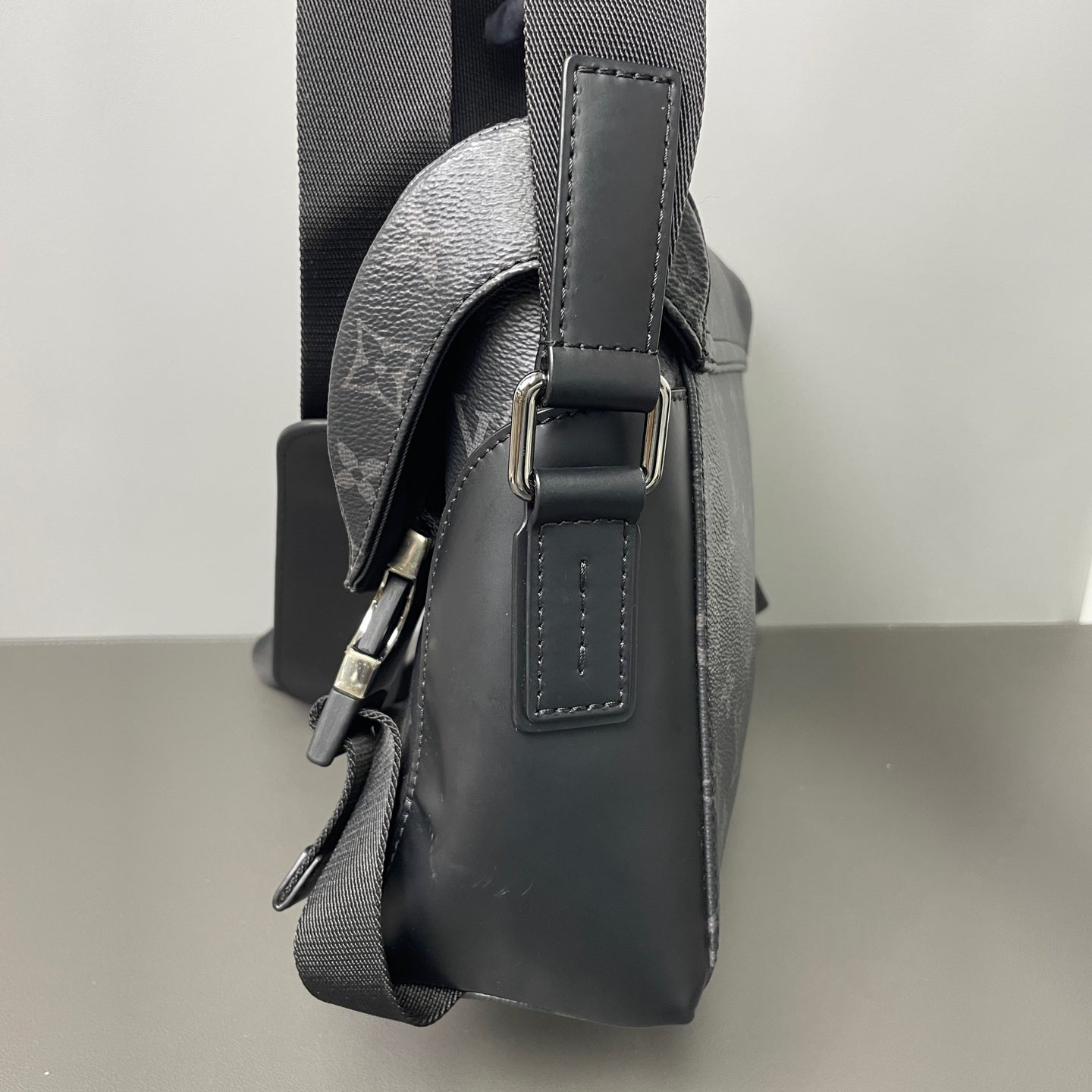 Louis Vuitton Voyager Canvas Black JG014-008000324148 - view 8