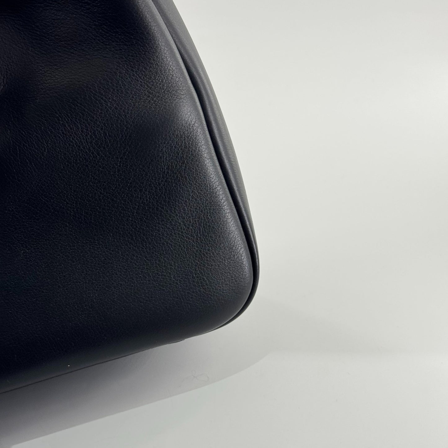 Saint Laurent Hobo Leather Black JG010-011000327017 - view 7