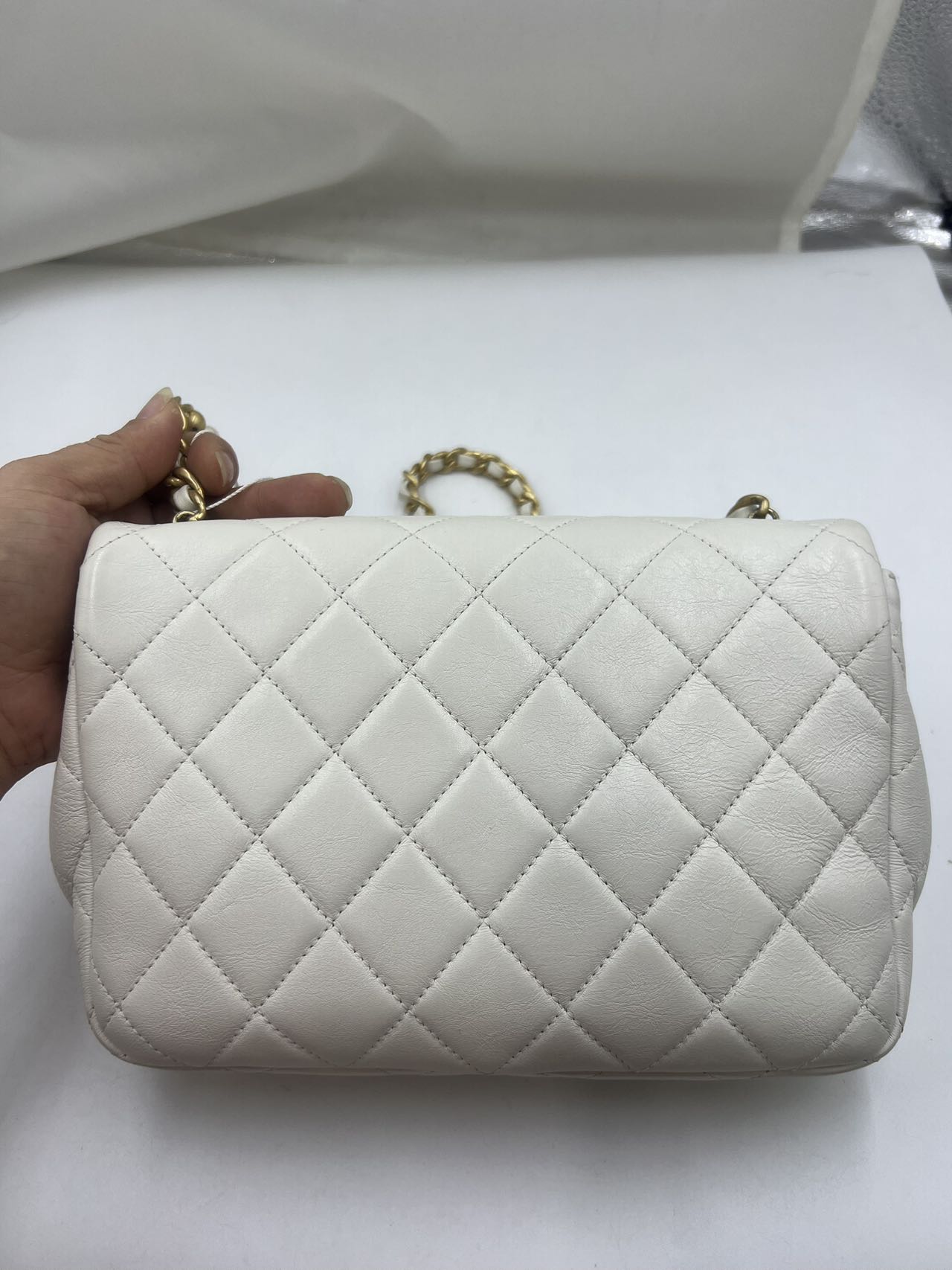 Chanel - Classic Flap Bag with Pearl Embellishments - Lambskin leather - White - (Small)