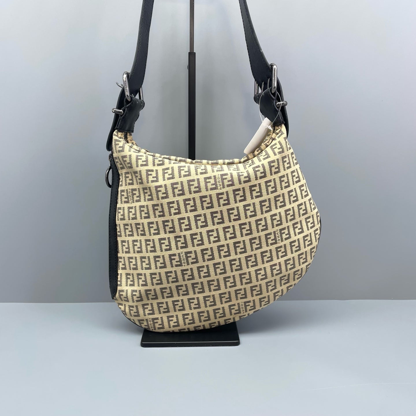 Fendi - Asymmetrical Hobo Bag - Zucca canvas with leather trim - Beige - (Medium)