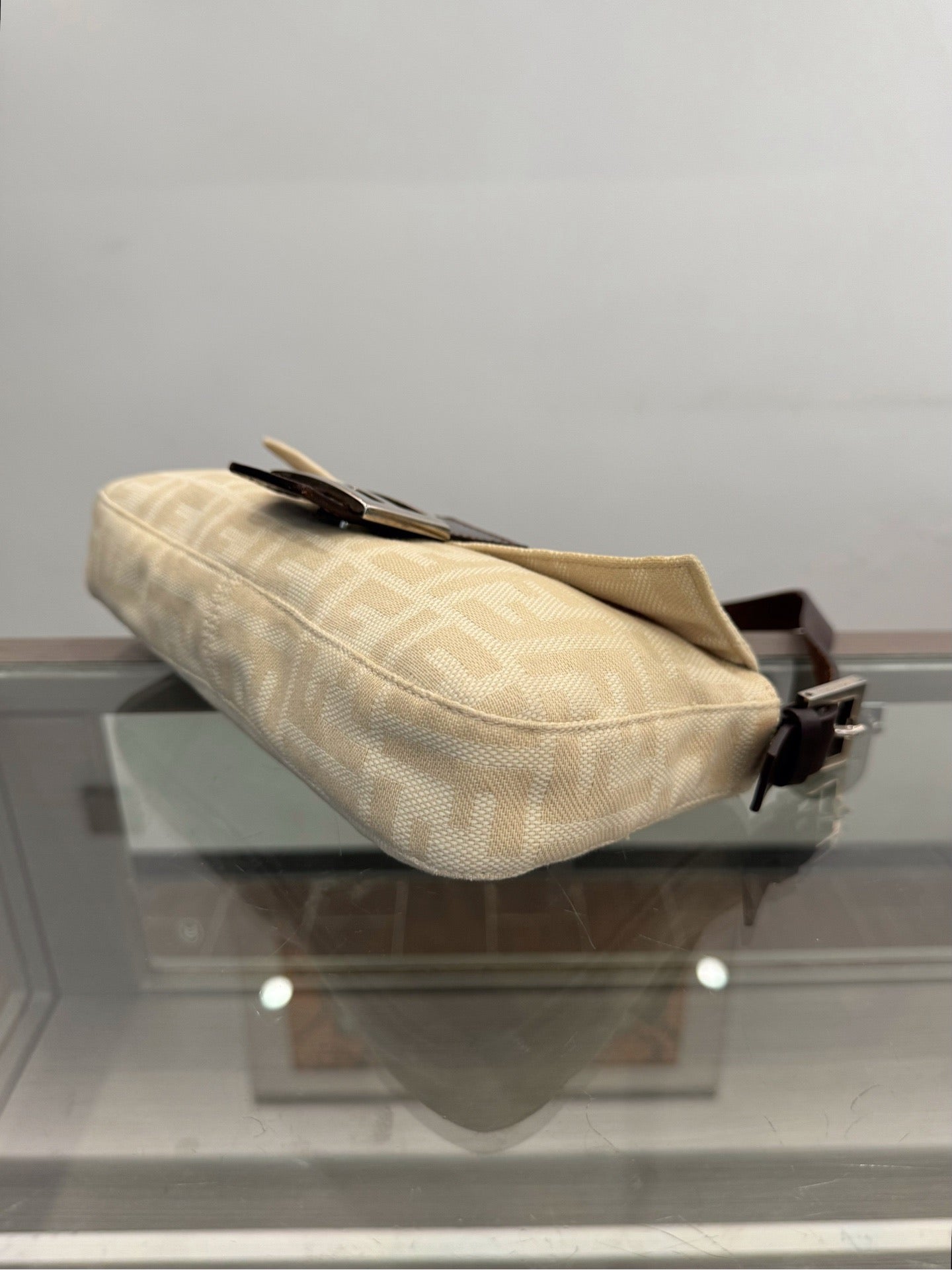 Fendi - Baguette Bag - Cloth - Beige - (small)