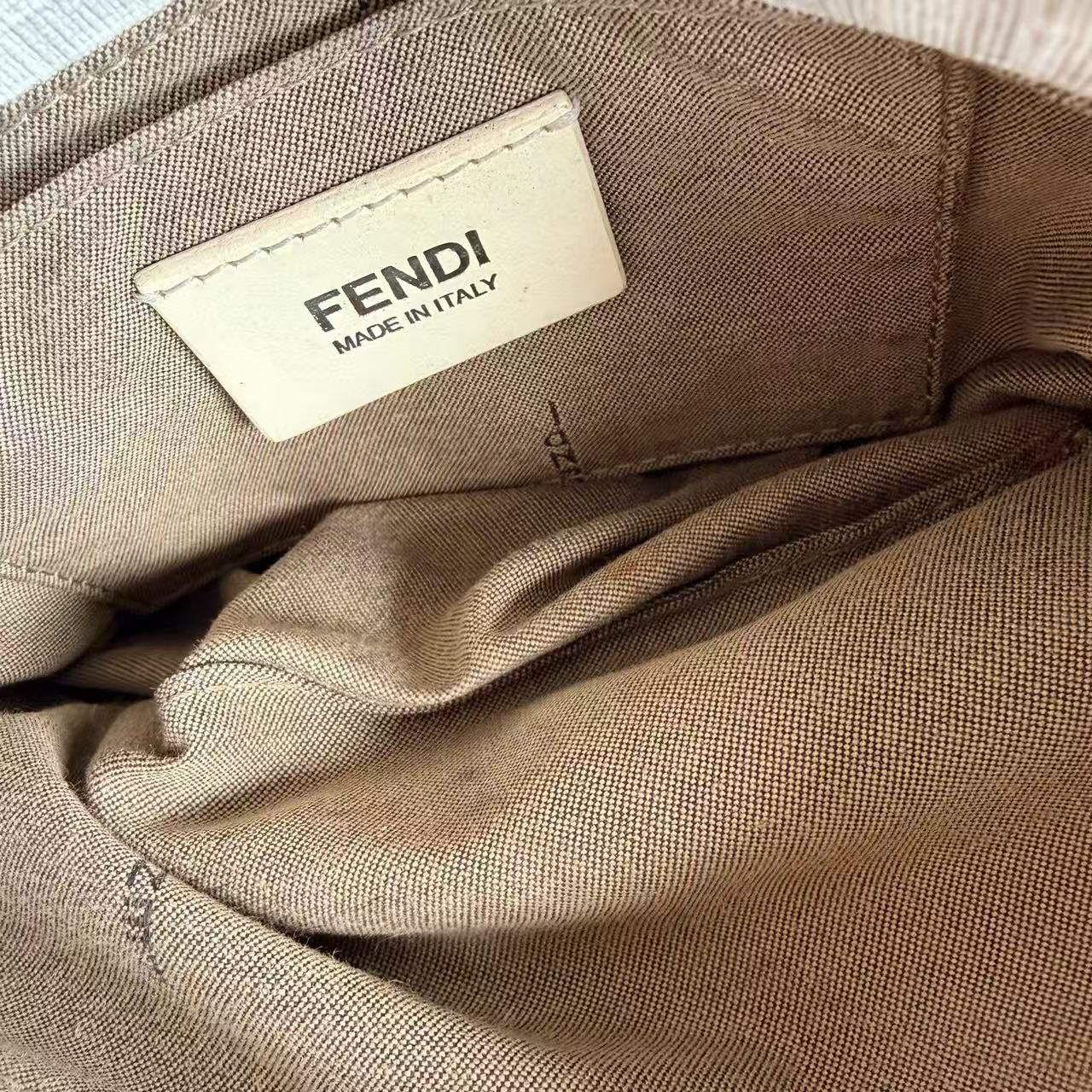 Fendi - Baguette Chain Bag - Coated canvas - Off-white with Grey FF Monogram - (mini)