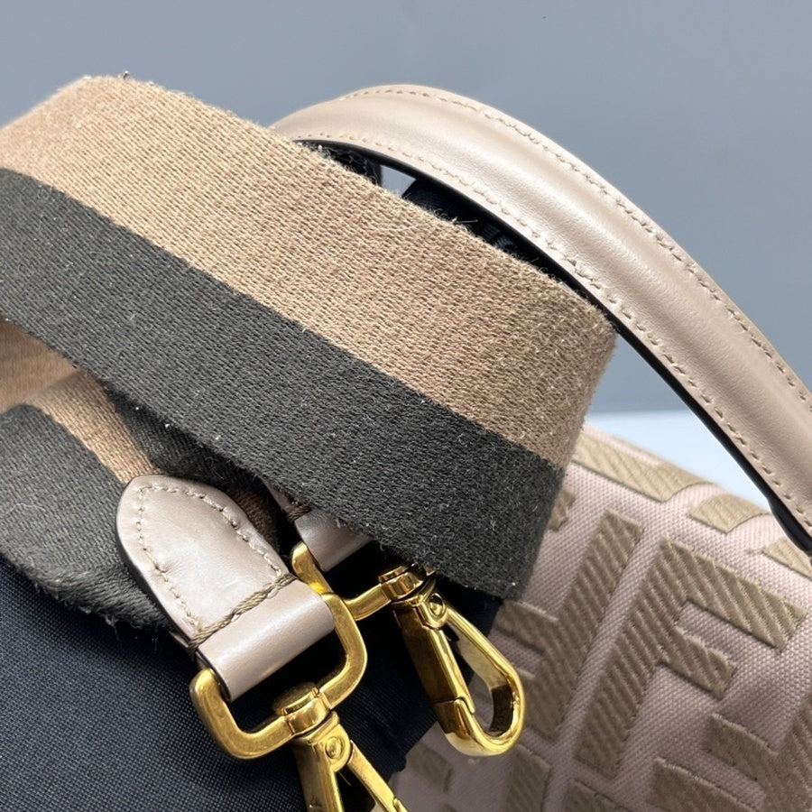 Fendi - Baguette - Cloth - Beige - (Small)