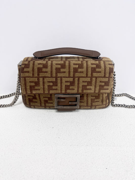 Fendi - Baguette - Cloth - Brown - (medium)