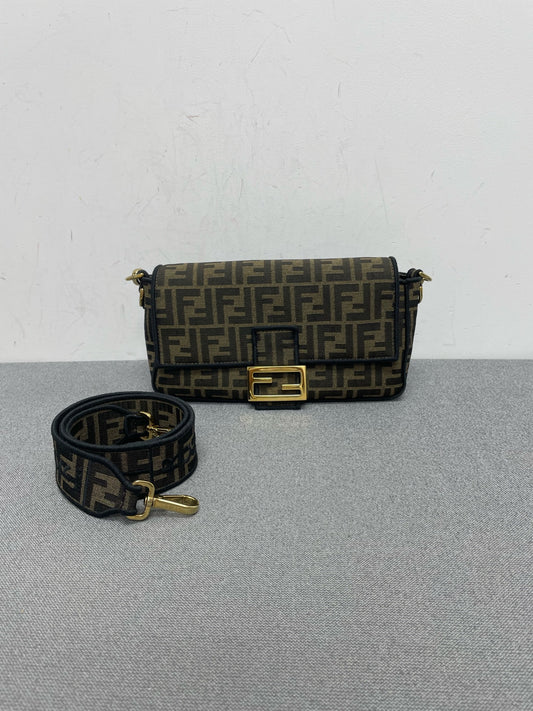 Fendi - Baguette - Cloth - Brown - (medium)