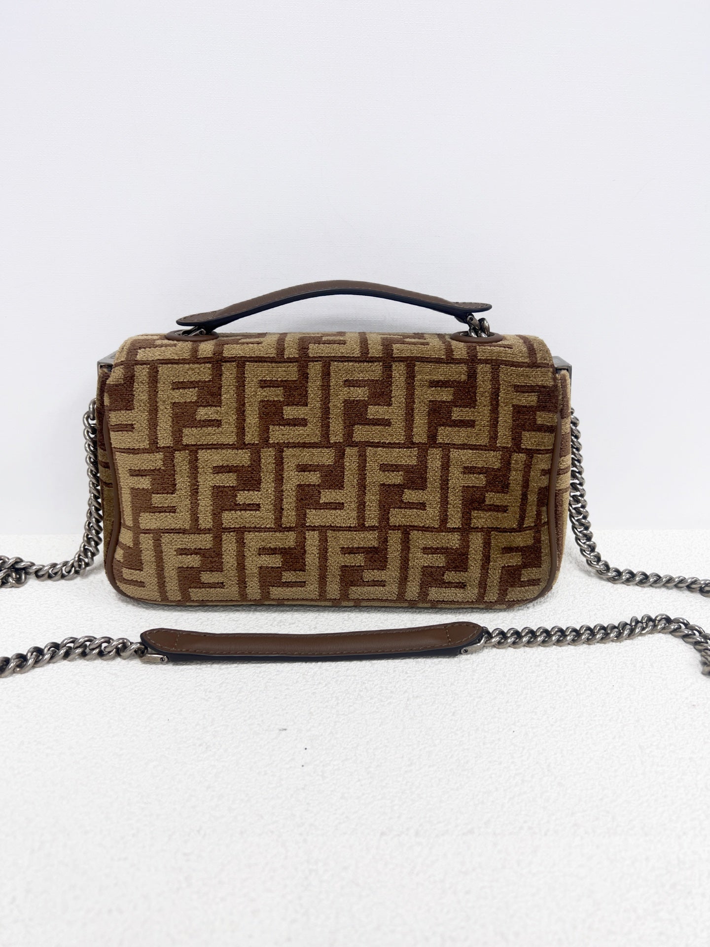 Fendi - Baguette - Cloth - Brown - (medium)