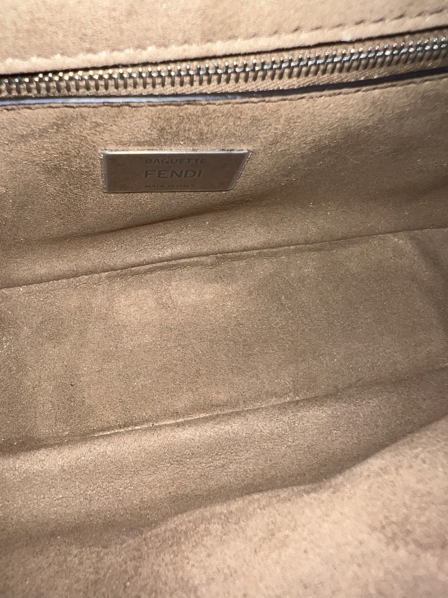 Fendi - Baguette - Cloth - Brown - (medium)