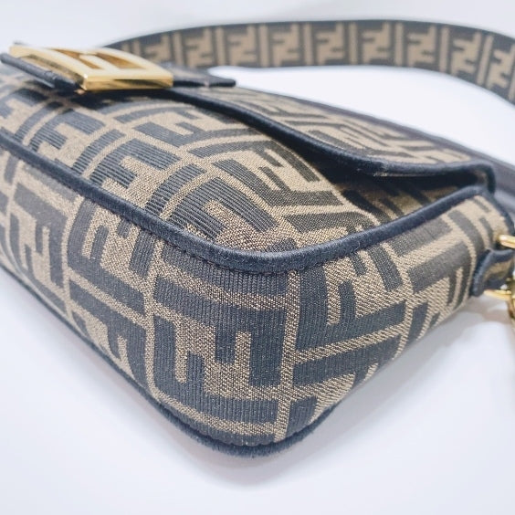 Fendi - Baguette - Cloth - Brown - (medium)