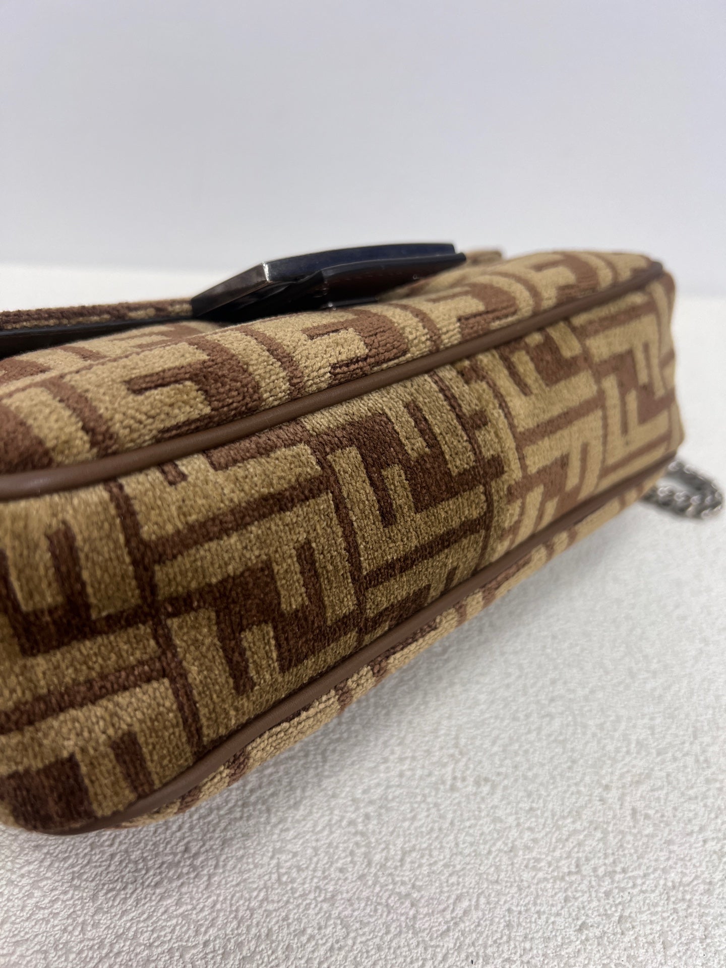 Fendi - Baguette - Cloth - Brown - (medium)