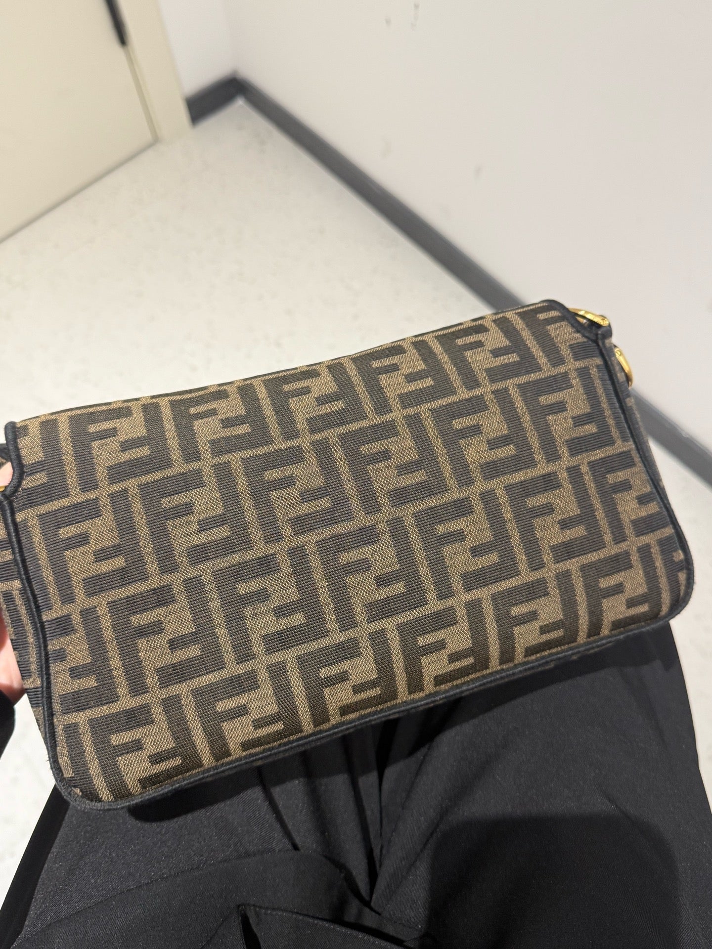 Fendi - Baguette - Cloth - Brown - (medium)