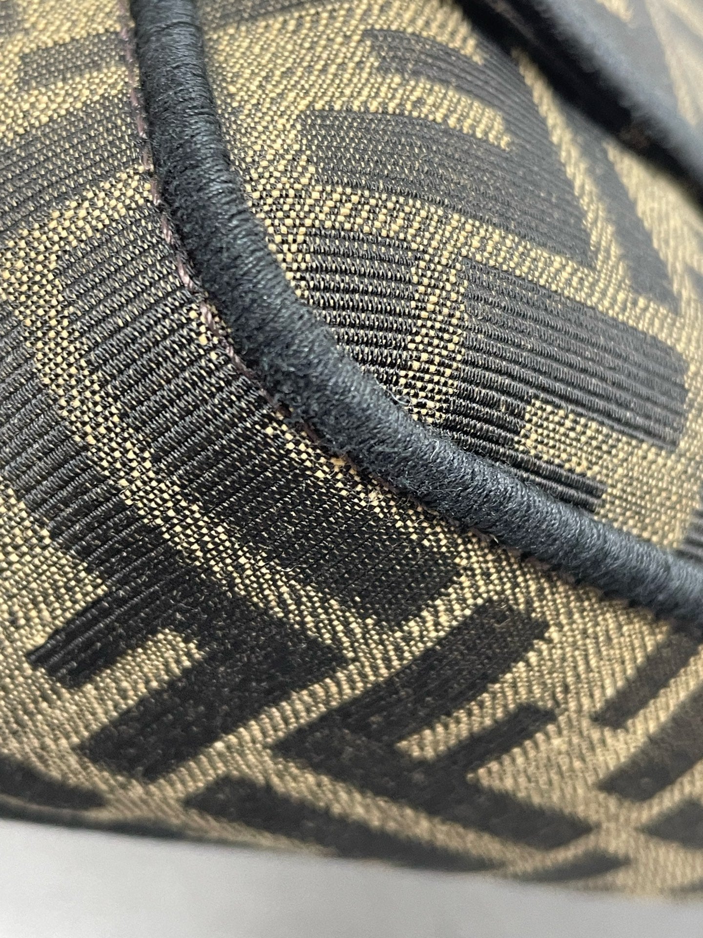 Fendi - Baguette - Cloth - Brown - (medium)