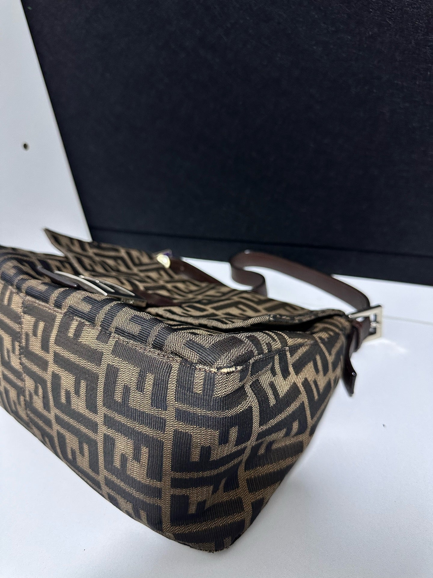 Fendi - Baguette - Cloth - Brown - (small)