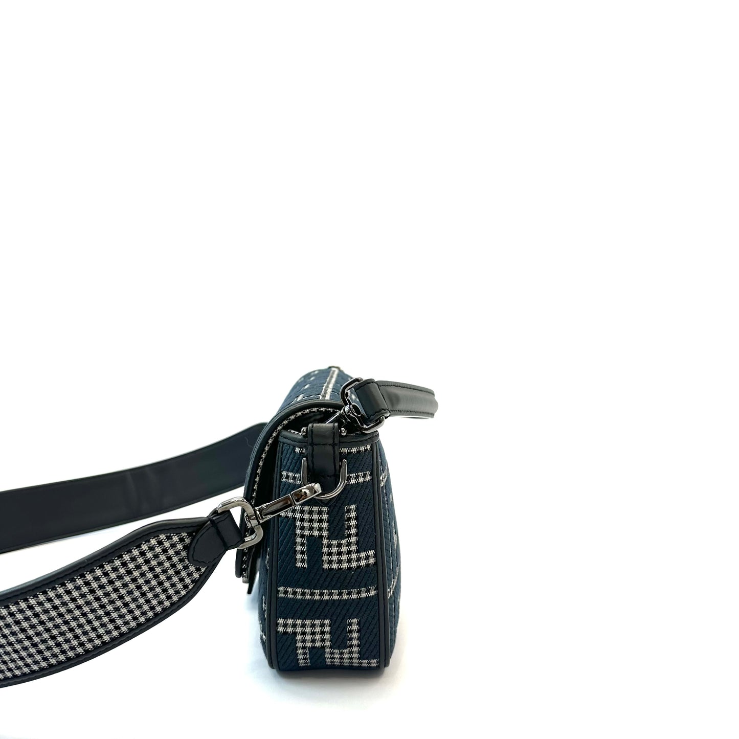 Fendi - Baguette - Cloth - Grey - (Small)