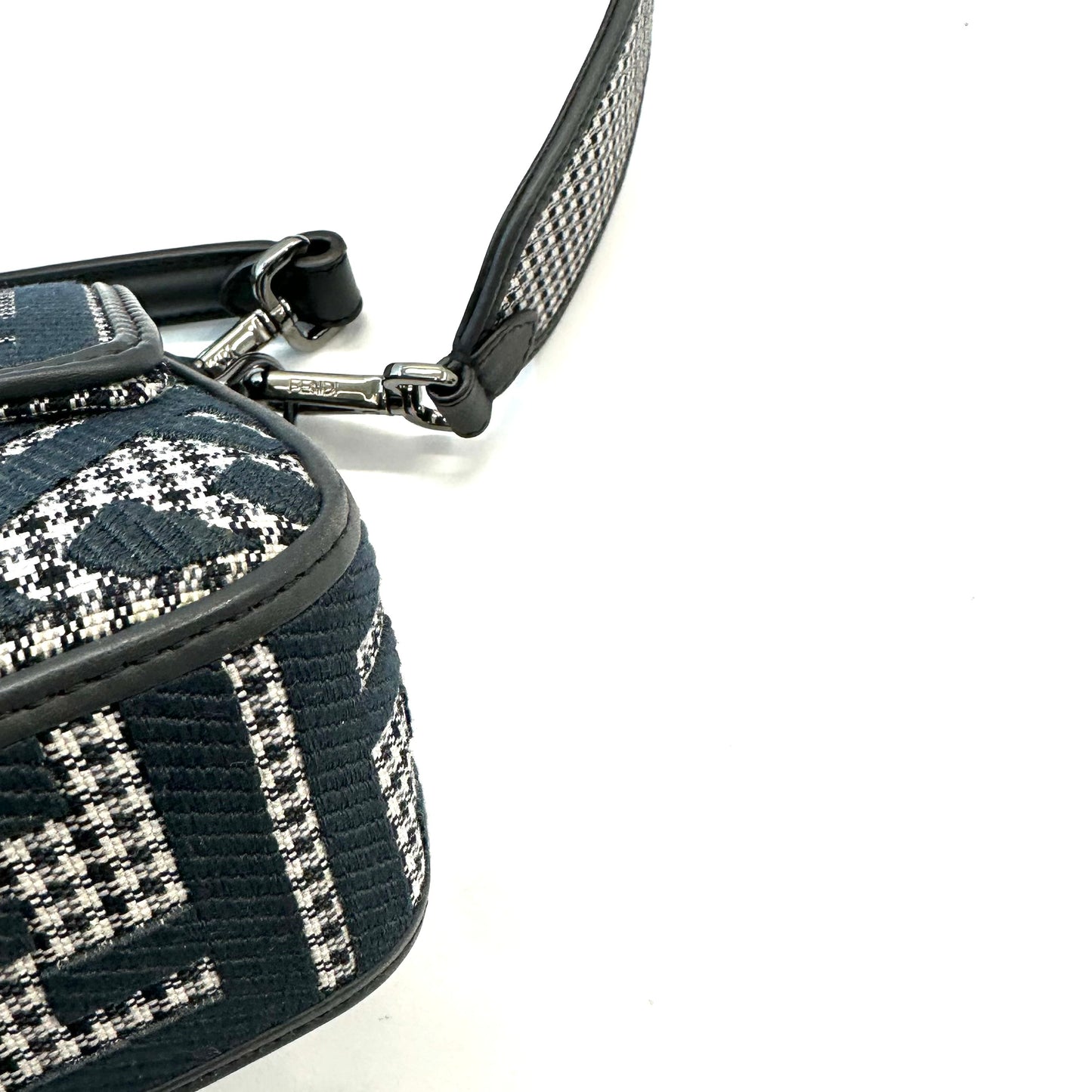Fendi - Baguette - Cloth - Grey - (Small)