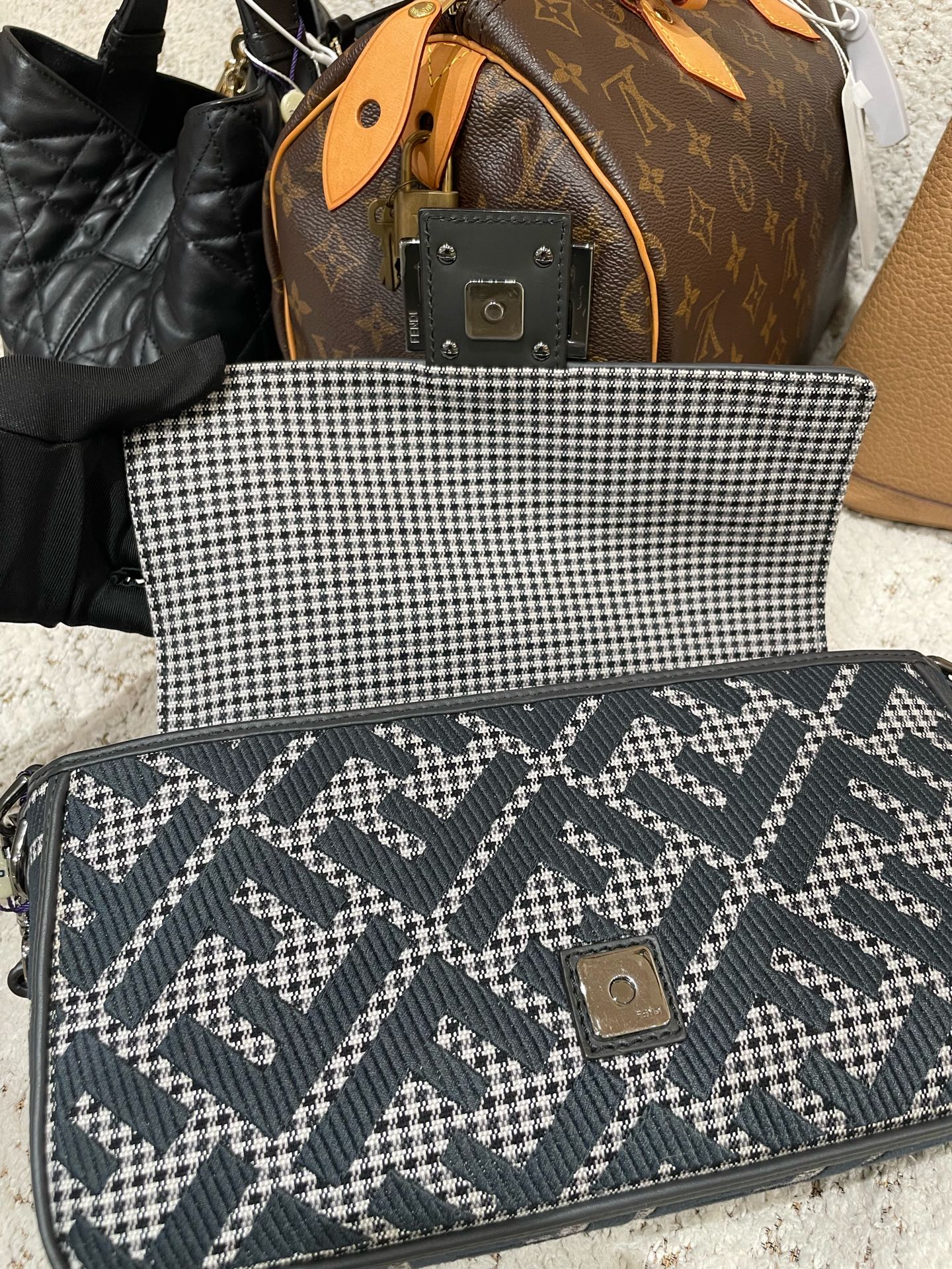 Fendi - Baguette - Cloth - Grey - (Small)