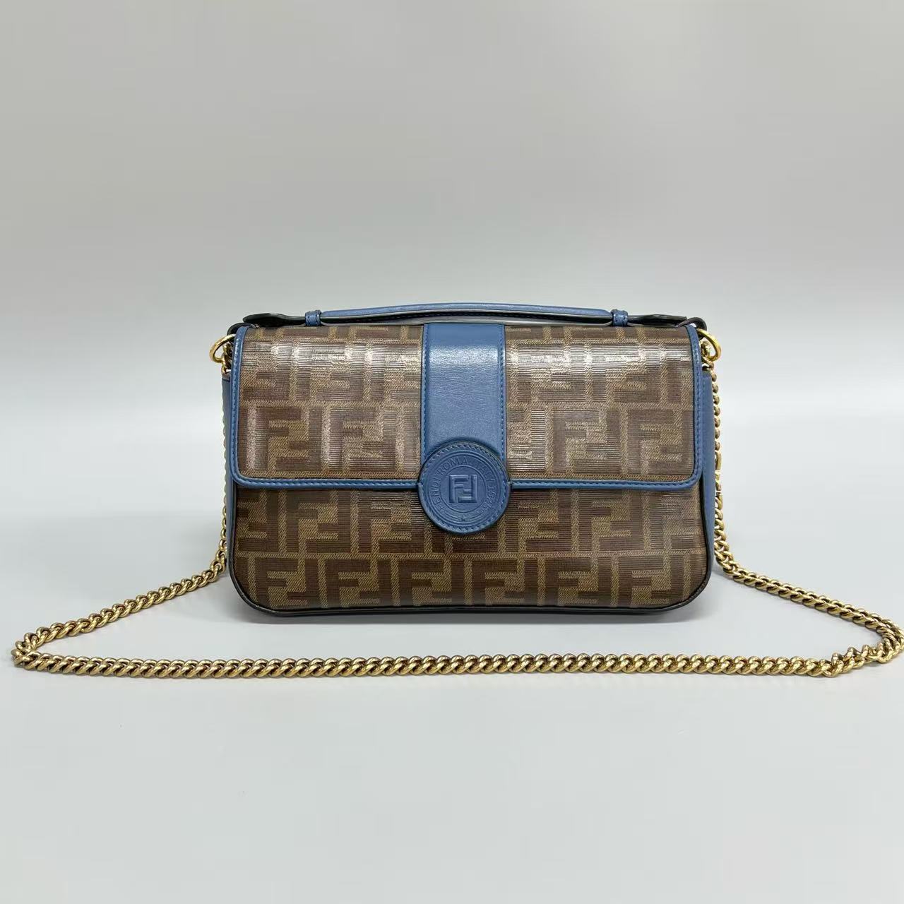 Fendi - Baguette - Coated canvas and leather - Multicolour - (medium)