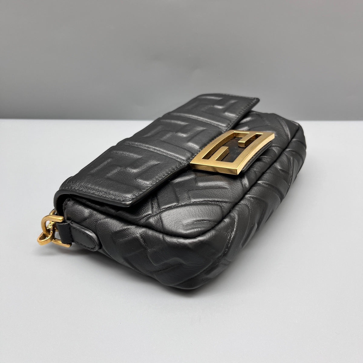 Fendi - Baguette - Leather - Black - (mini)